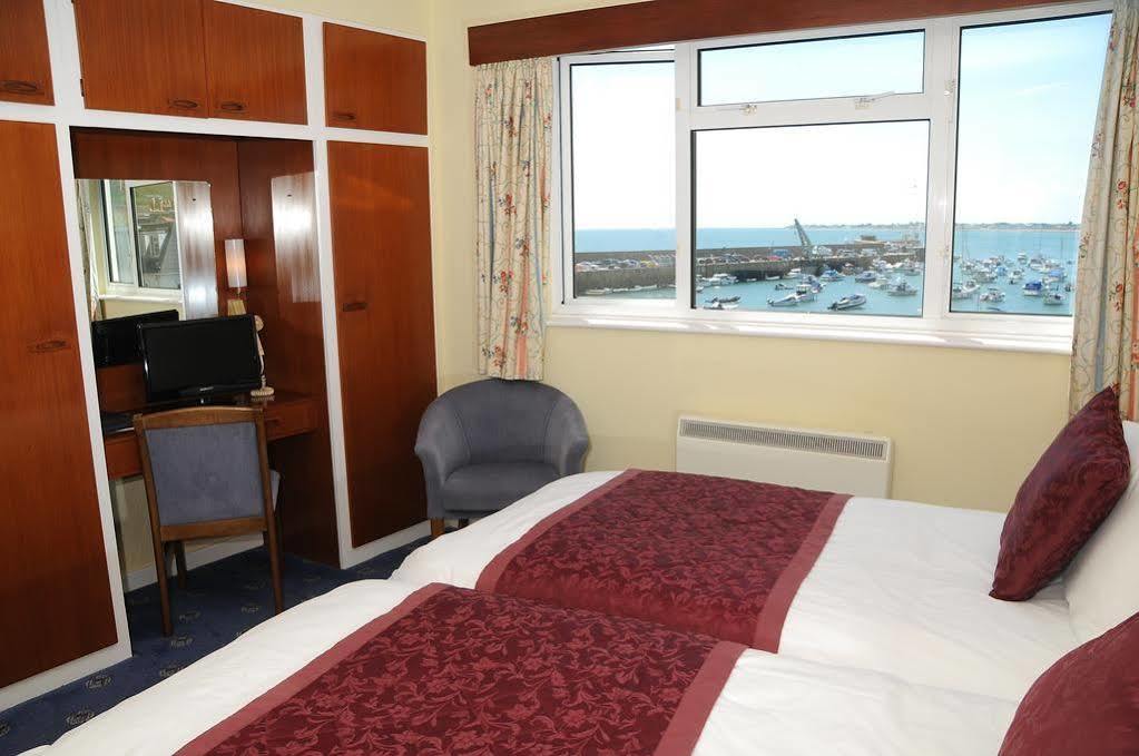 Dolphin Hotel Gorey Екстер'єр фото